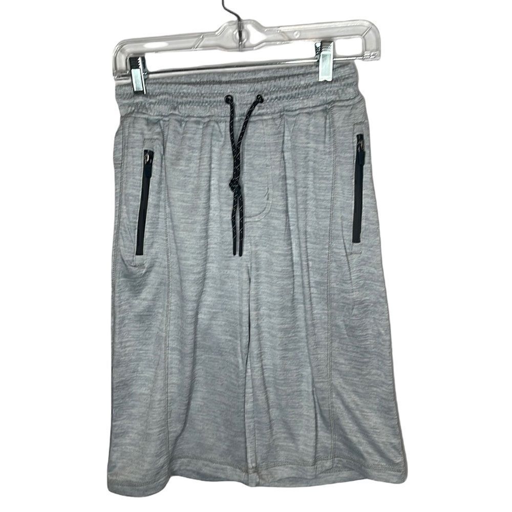 Burnside Grey/Black Men’s Sweat-Pants Shorts. Size Small.